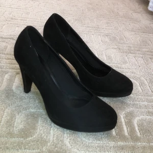 Klackskor - Svarta klackskor