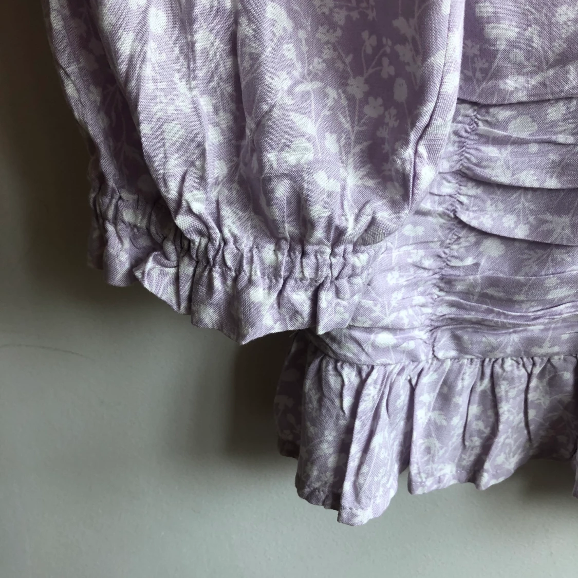 Supersöt blus från BikBok  - 91