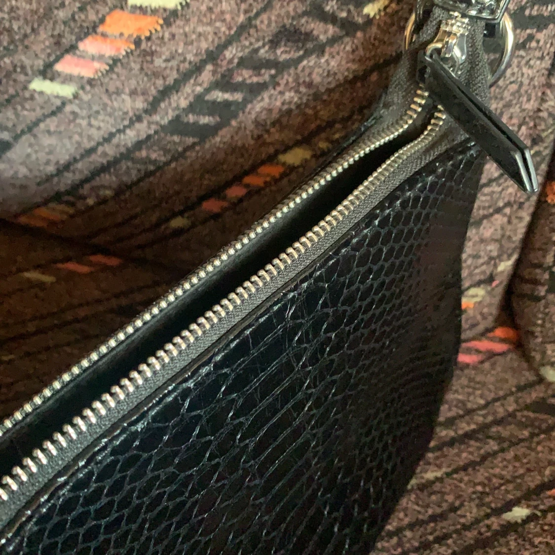 Axelremsväska i ormskinn (faux) - 91