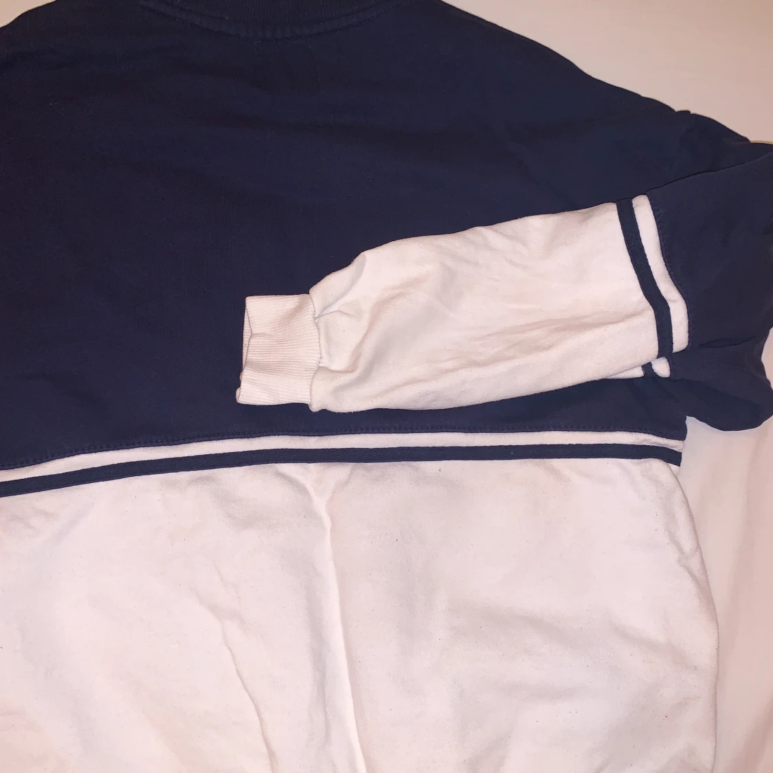 Sweatshirt från Pull & bear 🙈 - 90