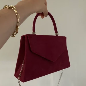 Rosa väska - Oanvänd väska. Frakten 66kr