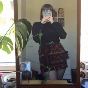  - Superfin kjol i toppskick! Perfekt nu när våren har kommit 