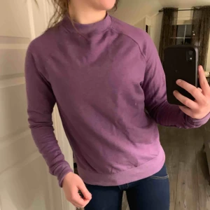  - Tröja med mysigt innerfoder. Från carlings ISHTAY använd 1 gång