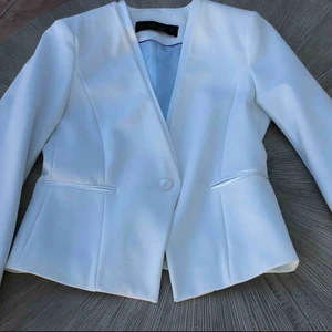  - Oanvänd kavaj från Zara 