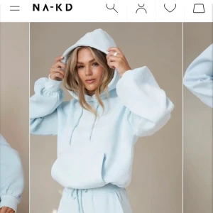 Hanna Schönberg x NA-KD - Säljer denna superfina oversize-hoodie från Hanna Schönbergs limited edition kollektion med NA-KD som är slutsåld på hemsidan! Köptes här på Plick för ett tag sedan för 1300kr, nypris 600kr. Hör av er för fler bilder! Säljer !!endast!! vid bra bud, budgivning startar vid 400kr 💕💕 