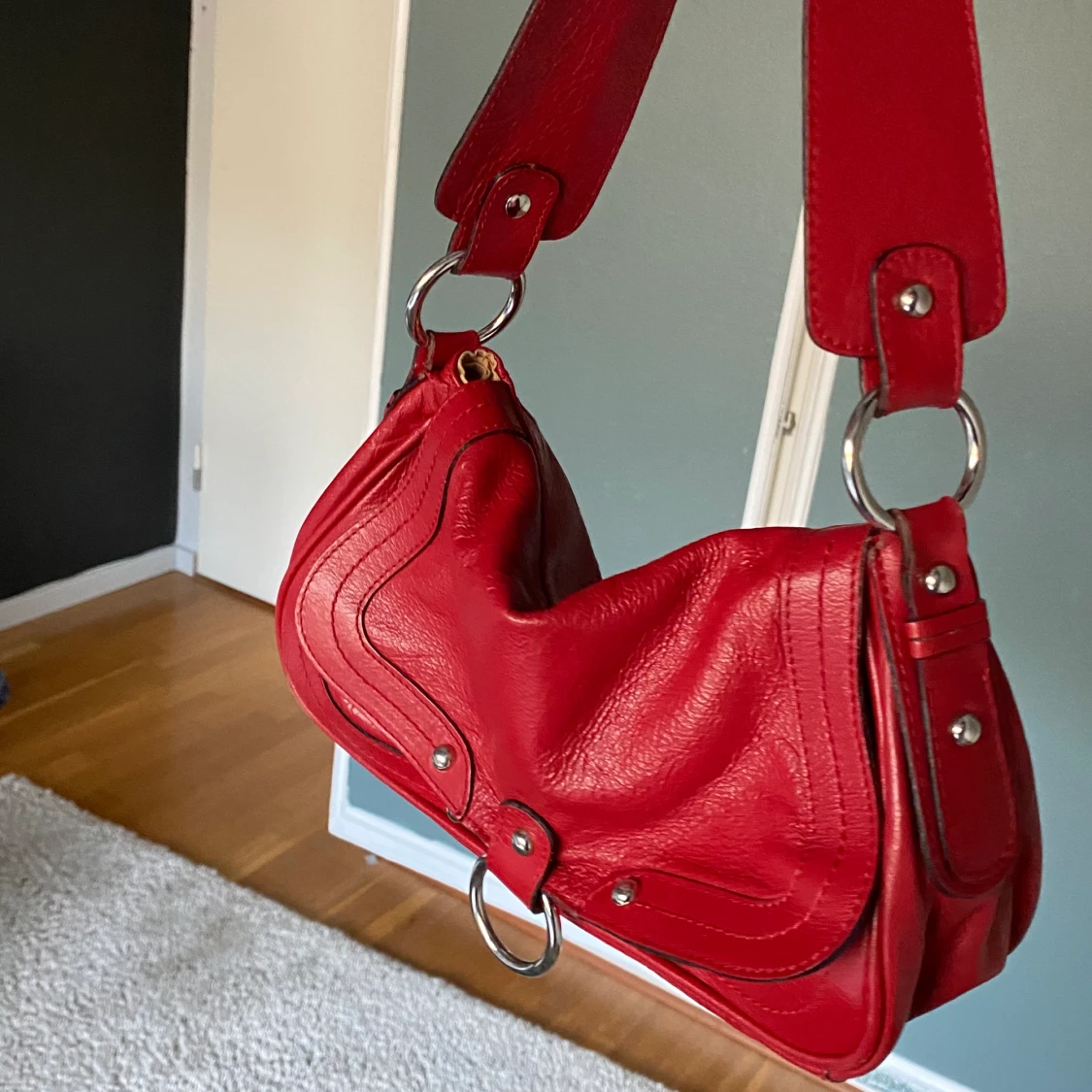 Röd shoulderbag - 91