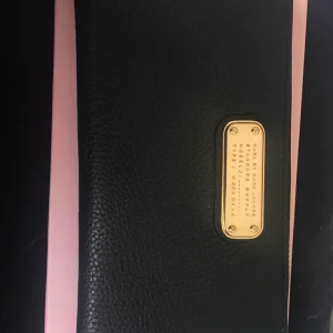 Marc By Jacobs plånbok  - Oanvänd Marc Jacob plånbok. 