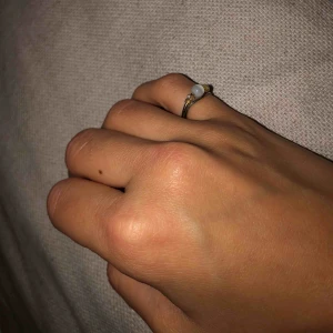  - Lillfinger-ring, justerbar så passar alla🖤 frakt ingår