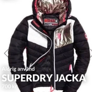 Superdry jacka - Säljer en knappt använd jacka från superdry