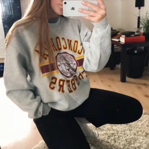  - Vintage tjocktröja från beyondretro Betalningsker via swish ✨