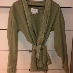 Zara tröja - Kimono tror jag det heter, säljes pga fel storlek