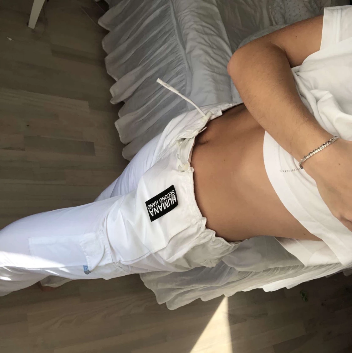 Vita byxor från humana  - 90