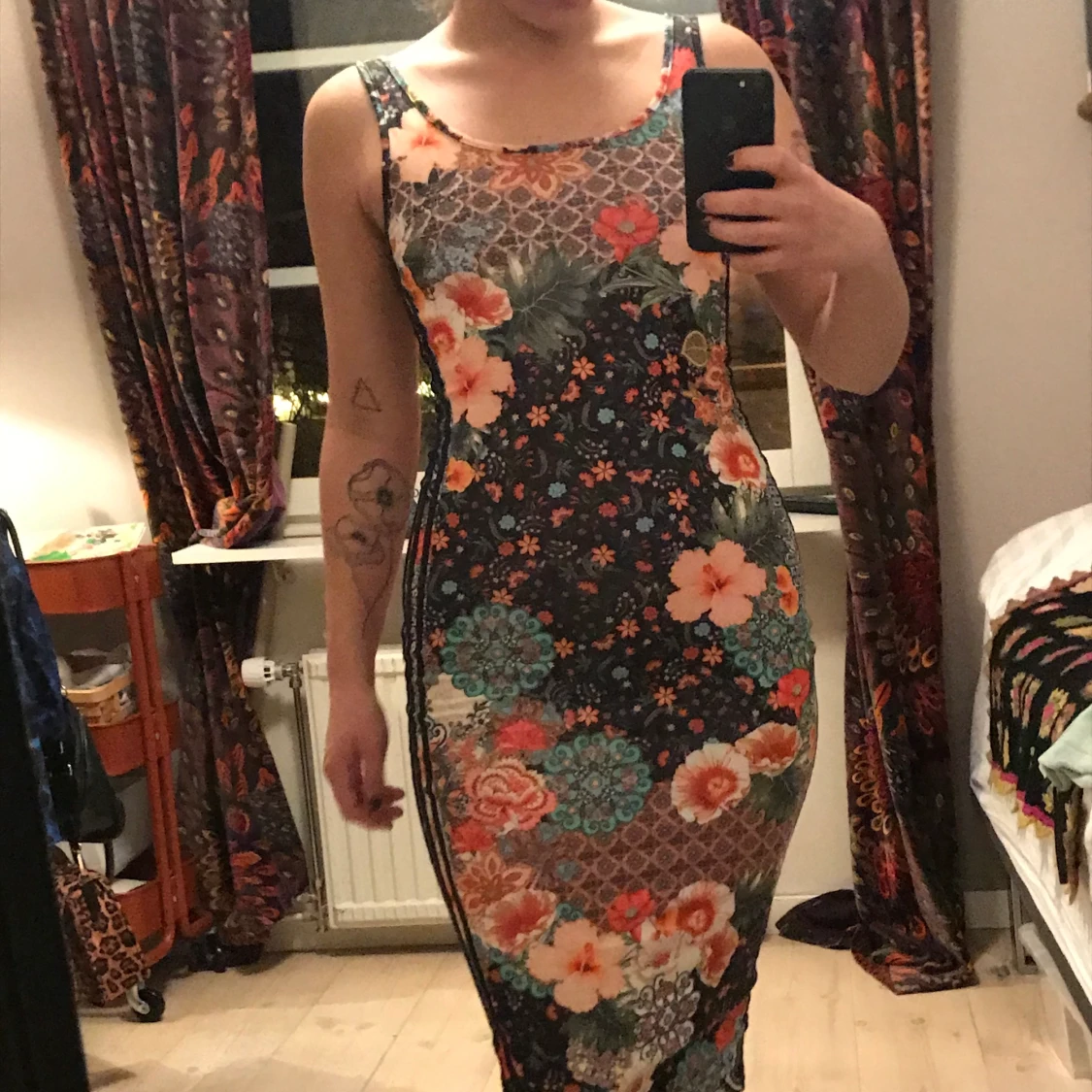 Adidas klänning - 90