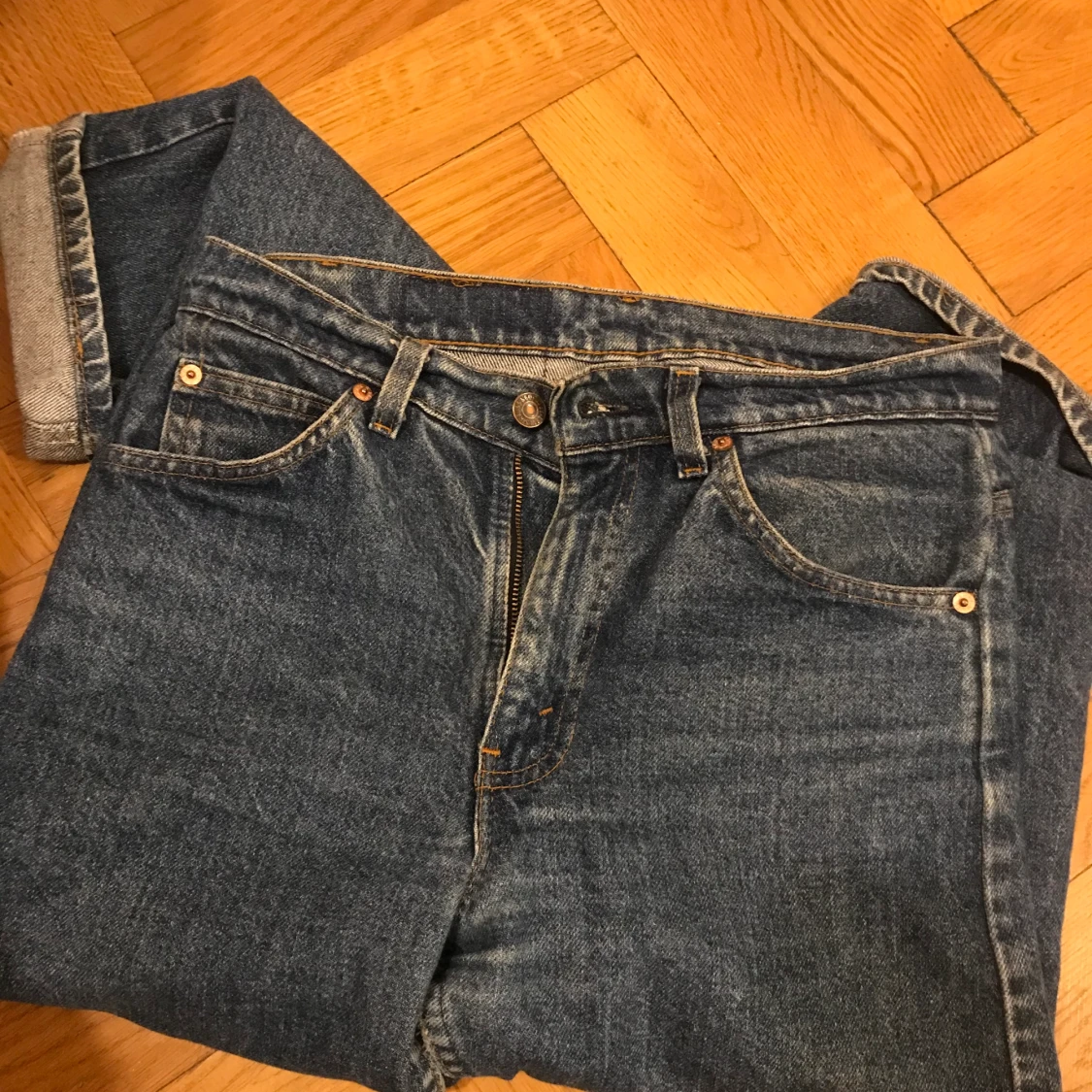Levis jeans  - 90