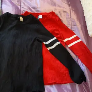 Ribbade tröjor från HM, en svart och en röd 20kr för en båda för 30kr. Storlek M men är mer som en S