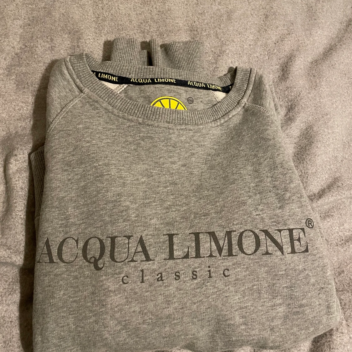 Acqua Limone (ljus grå)