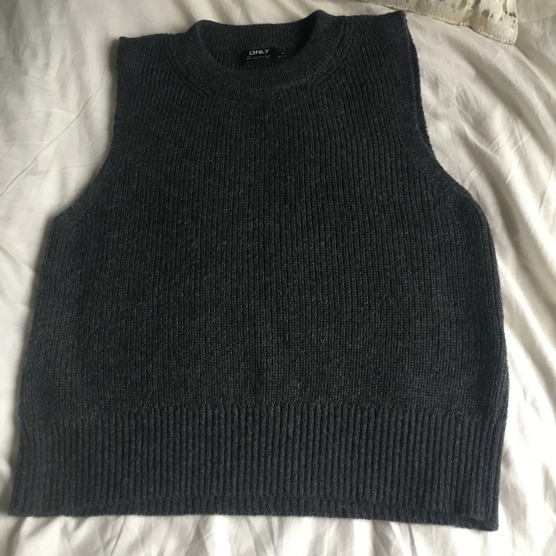 Väst från ONLY  - 91