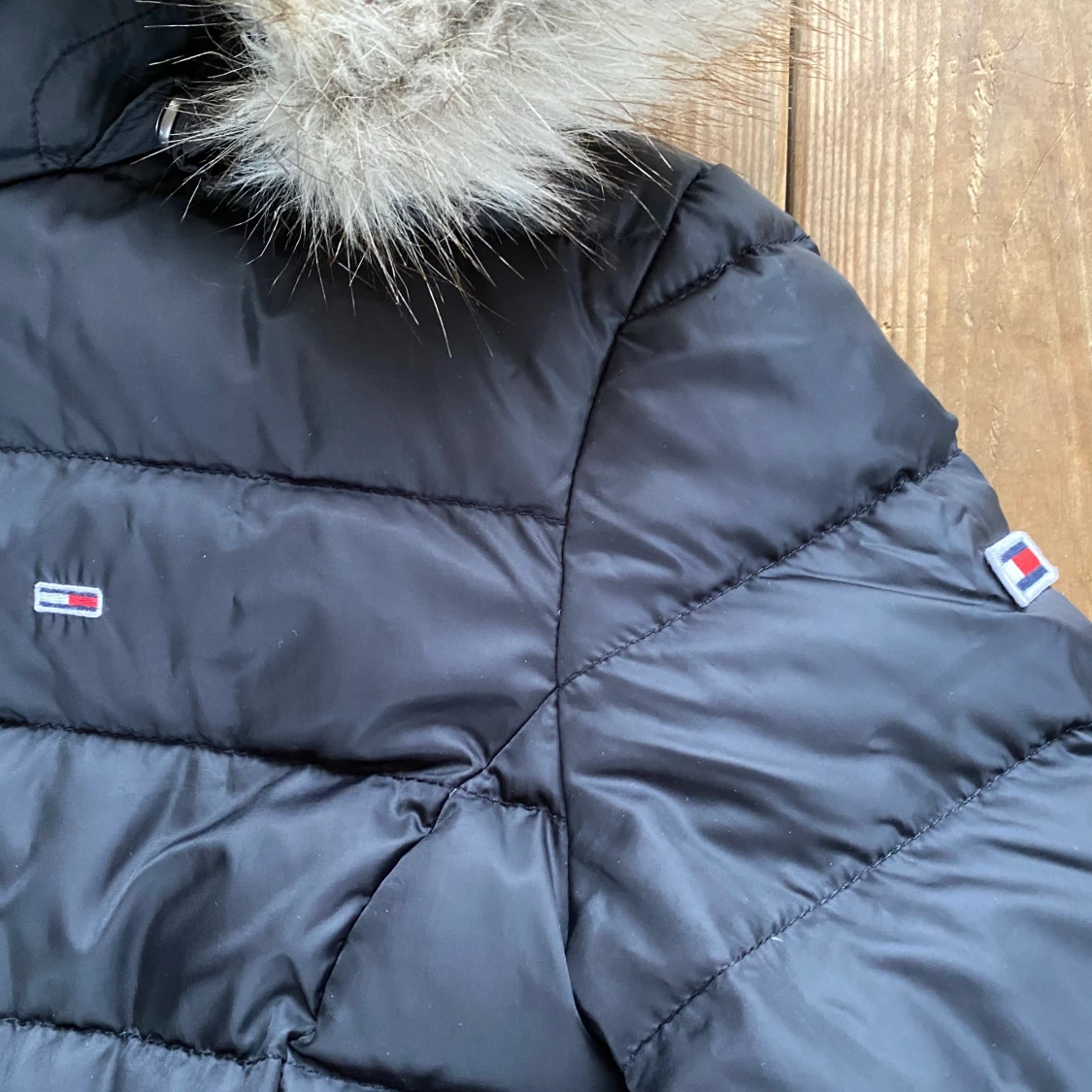 Svart Tommy Hilfiger vinterjacka - 91