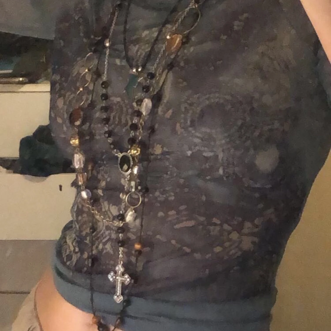 Genomskinlig tröja  - 91