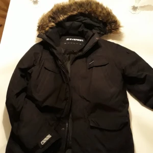  - Tjock vinterjacka, Everest med pälskrage