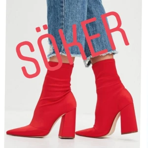  - Jag söker efter röda sock boots med breda klackar i storlek 39. Om du har några i bra skick som du inte använder och vill sälja hör av dig! 😊💕