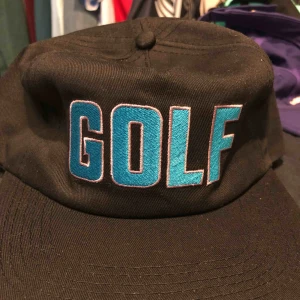  - Golf Wang/tyler the creator Golf Wang Keps Använt aldrig, legit ba dammar dma för fler bilder samt dma om vi ska mötas upp  (eskilstuna/stockholm)