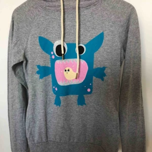  - Hoodie/tröja med huva S Bra skick 45 kr