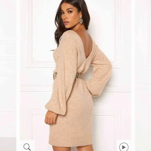  - Aldrig använd. Stickad klänning 💖 nypris 499kr