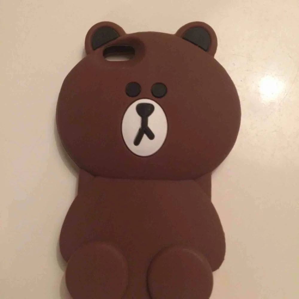 Mobilska i gummi föreställande en björn. Passar Iphone 5s. Övrigt.