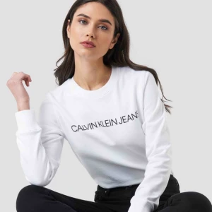  - Köpt för 899kr  Fint skick använd fåtal gånger Skriv gärna vid intresse! 