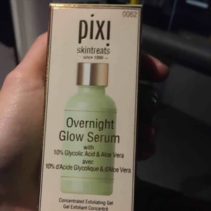  - Ansiktsvård . Oöppnad i förpackning 