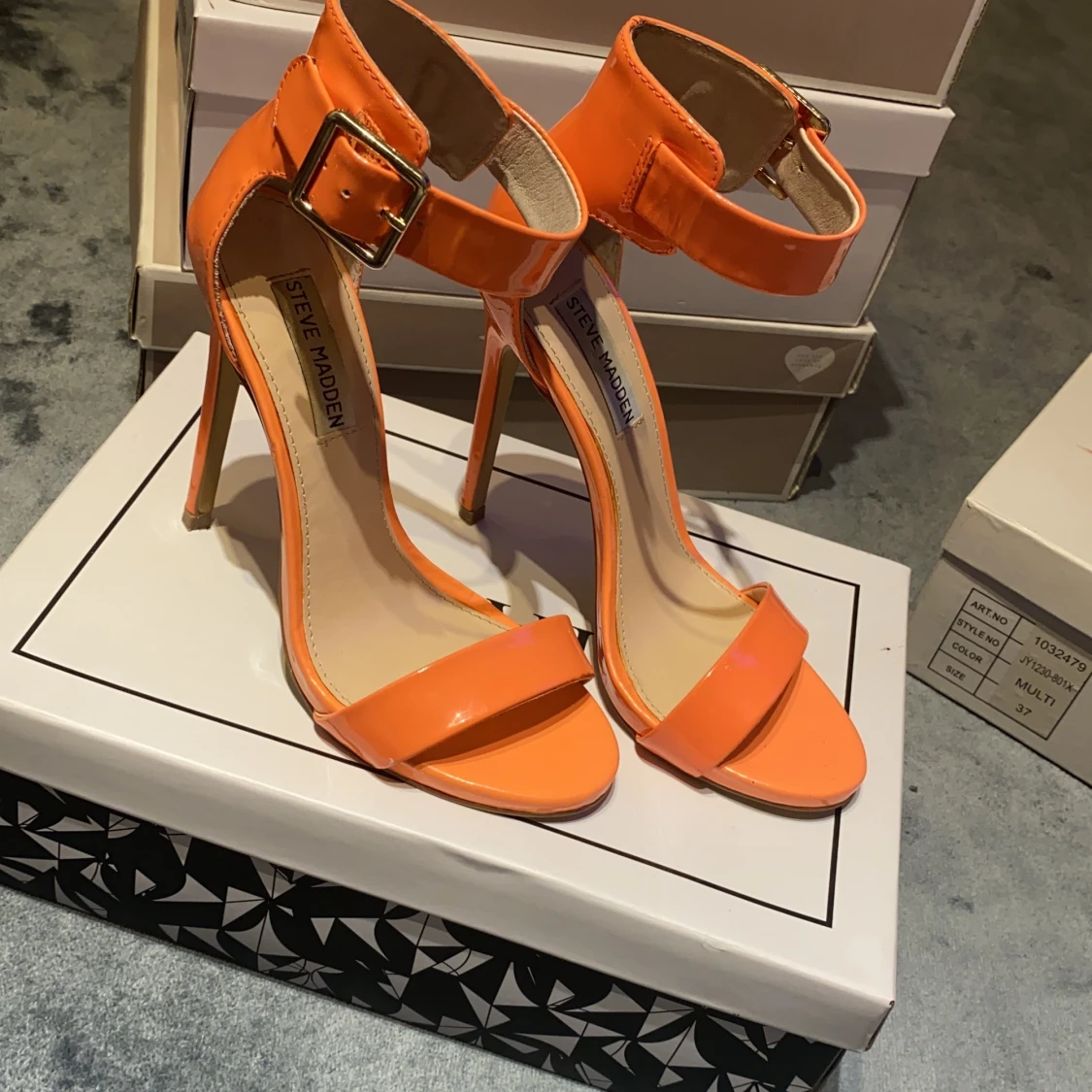 Persika färgade klackskor  - 90