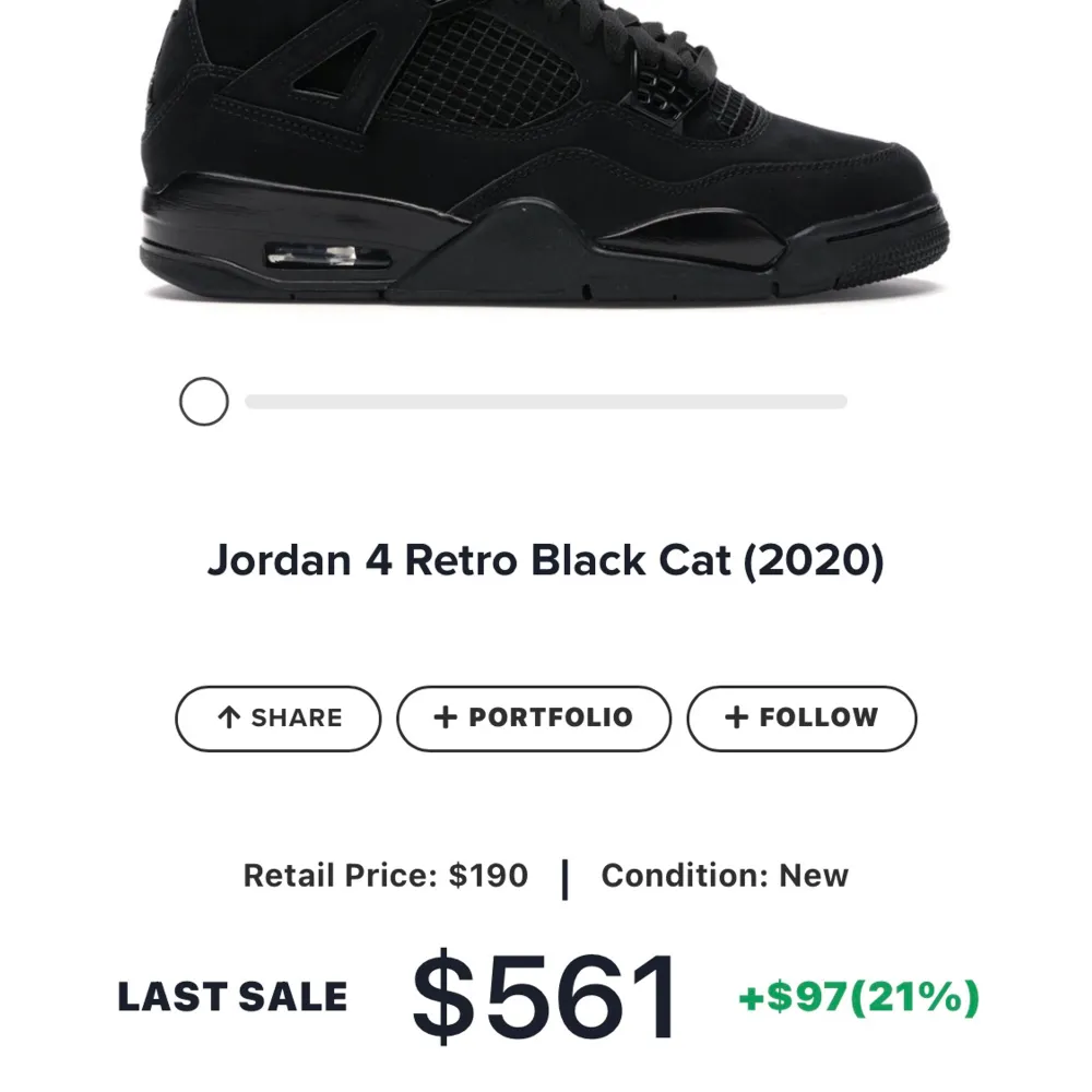 Säljer mina äkta Jordan 4 Black Cat (skokartong finns) dom är i mycket gott skick. Dom är i storlek 38,5 men känns mer som en 38. Budgivningen börjar på 1500kr köp direkt för 3200 + frakt!🙌🥰 (högsta bud ligger nu på 2700) Skriv om du har någon fråga. . Skor.