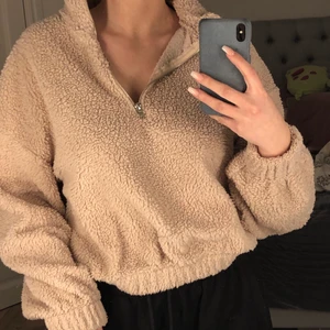 Tröja - Sitter som en M