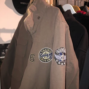Cool vintage jacka - Aa cool vintage jacka! Är tyvärr lite för liten för mig:( pris kan diskuteras :)