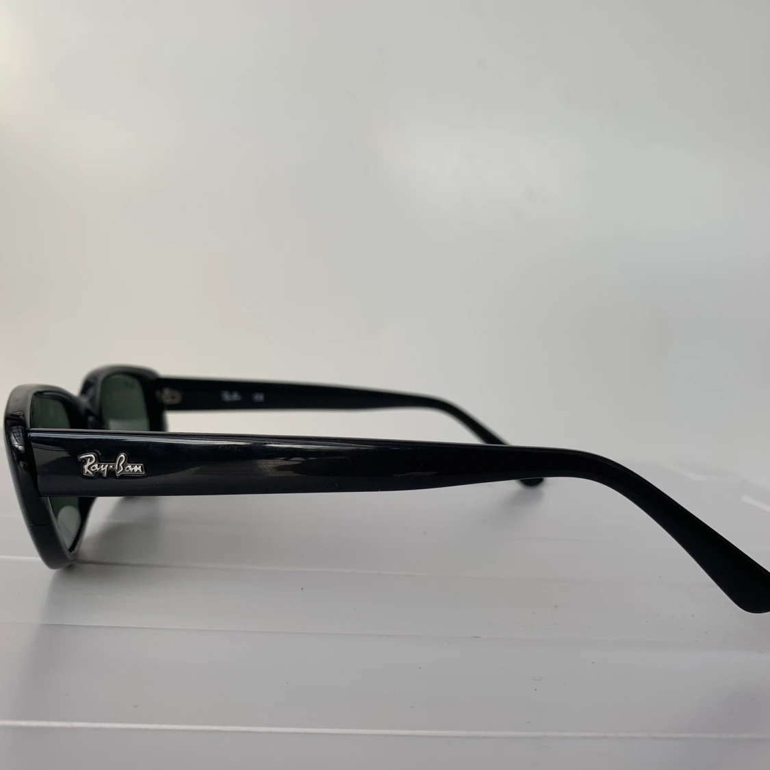 Ray-Ban Retro Solglasögon 🕶  - 91