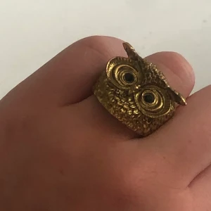 Söt Uggla ring - Uggla ring passande för tummen !! 11 kr frakt 