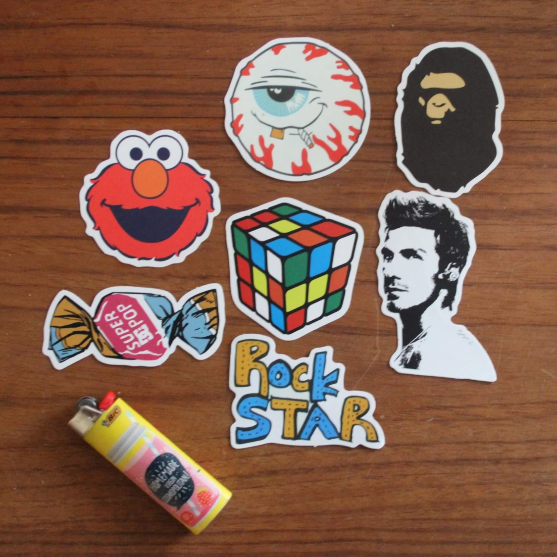 7st klistermärke  - 90