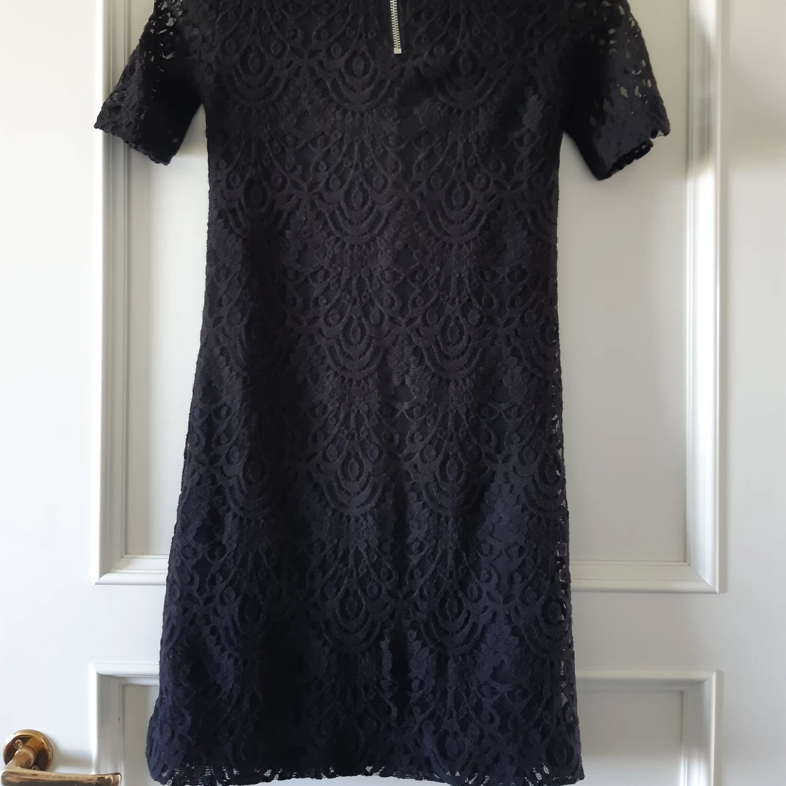 Kort svart klänning  - 90