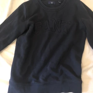 Gant sweatshirt - Superfin gant tröja som aldrig kommer till användning längre tyvärr. Frakt tillkommer