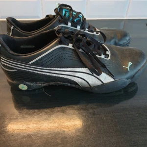 Golfskor puma - Golfskor använda 1 runda. Storlek 40 