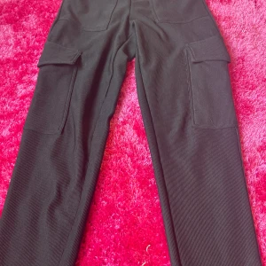 byxor - svarta byxor 