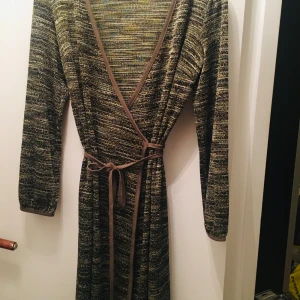 Pernilla Wahlgren  - Wahlgren klänning 