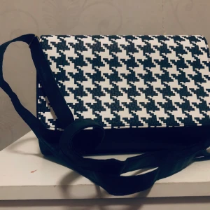  Väska  - Det är en fin väska 