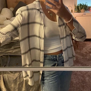 Skjorta från Hm - Oanvänd skjorta från Hm! 