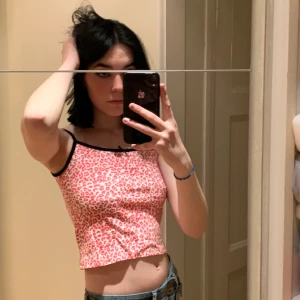 Linne - Supergulliga linne i storlek xs. Aldrig använt. Köptes från shein i somras. 50 exkl frakt💋