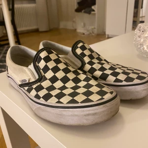 Checkerboard vans - Säljer mina älskade vans. Storlek 38, fint men använt skick. Köpare står för frakt