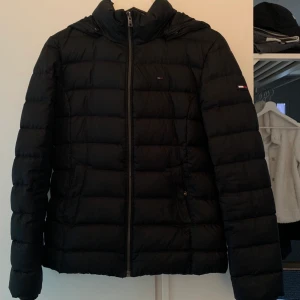 Vinterjacka  - Vinterjacka från Tommy hilfiger i storlek S. 