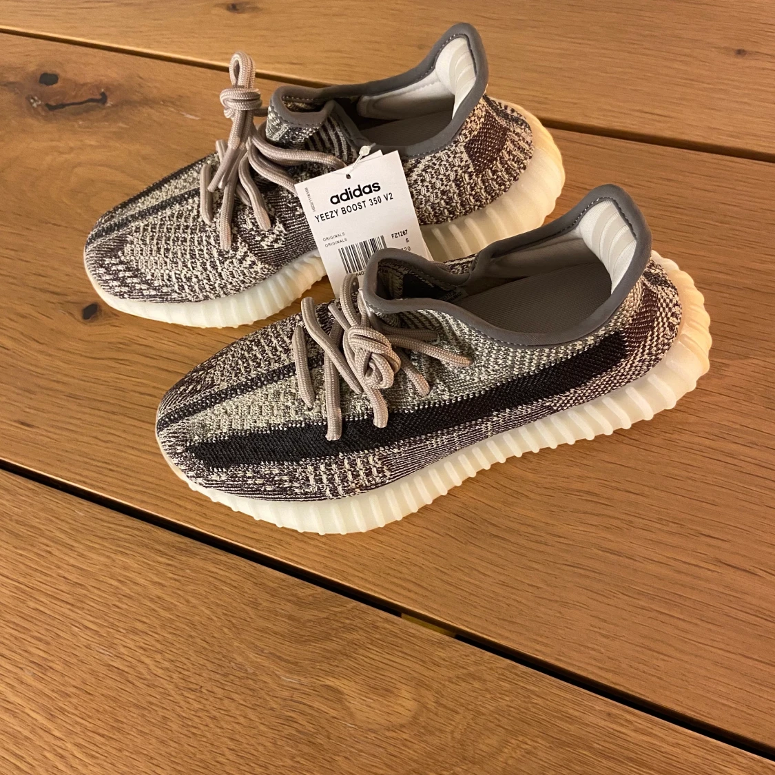 Yeezys 350 ”zyon - 91