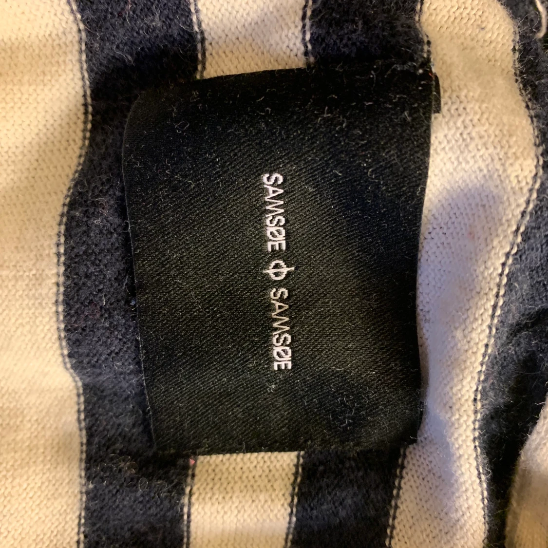 Mjuk tunn långärmad tröja från Samsøe & Samsøe  - 91